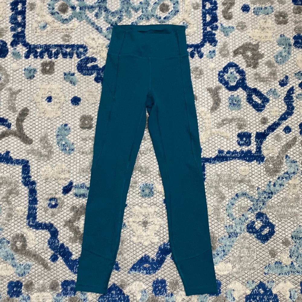 Lululemon invigorate leggings
